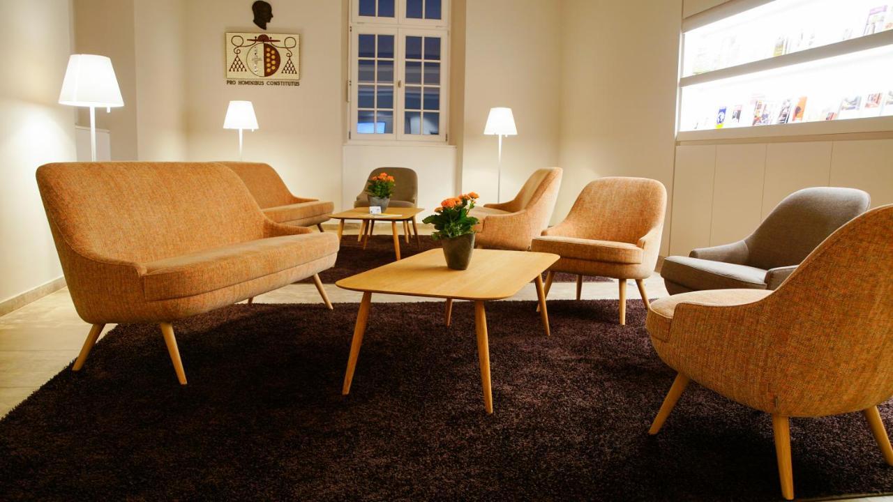 Hotel Katholisch-Soziales Institut Siegburg Esterno foto
